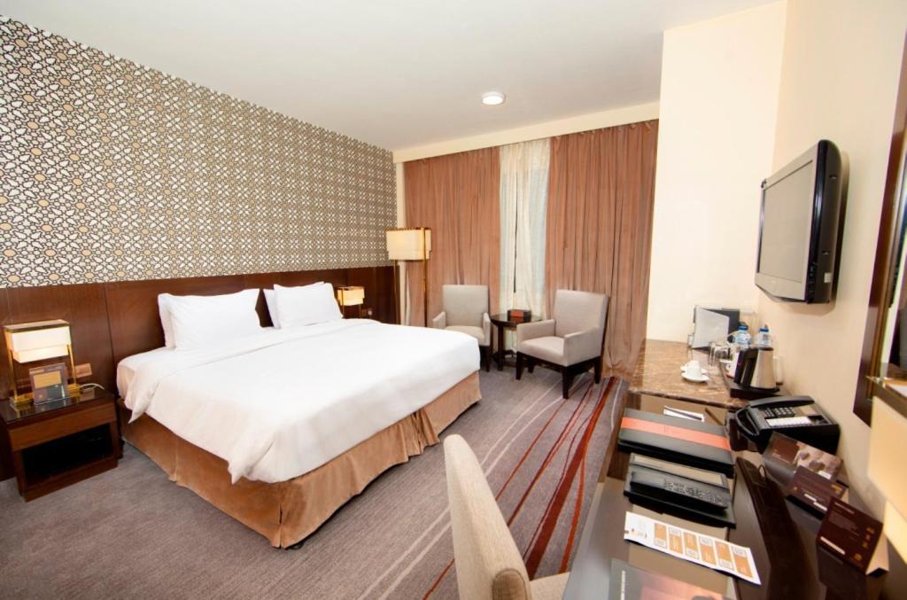 אל-מדינה Dallah Taibah Hotel מראה חיצוני תמונה