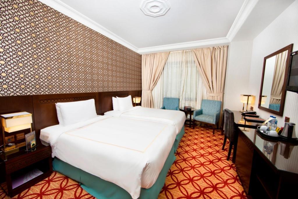 אל-מדינה Dallah Taibah Hotel מראה חיצוני תמונה