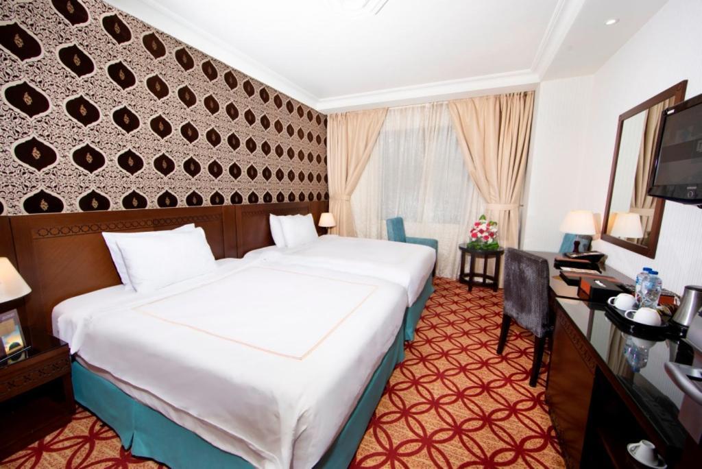 אל-מדינה Dallah Taibah Hotel מראה חיצוני תמונה